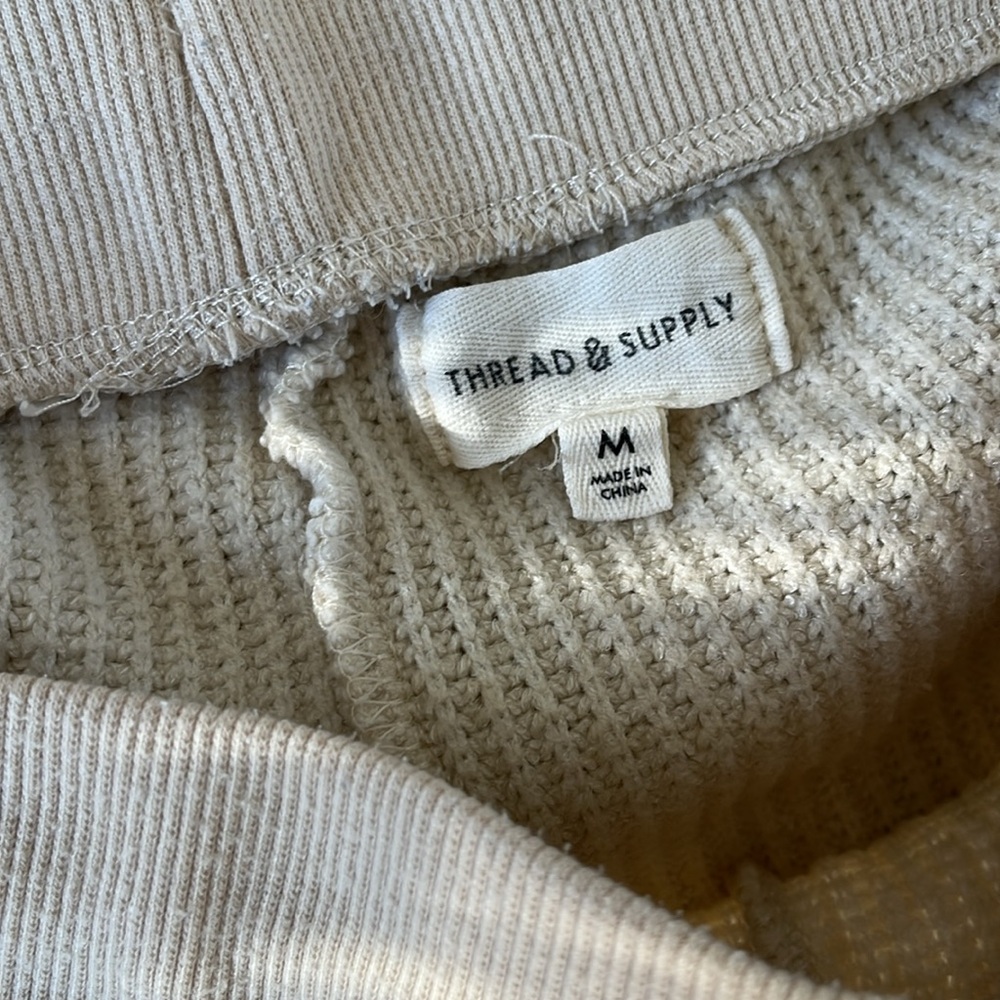 Thread & Supply Cream Matching Set - Picture 8 of 9